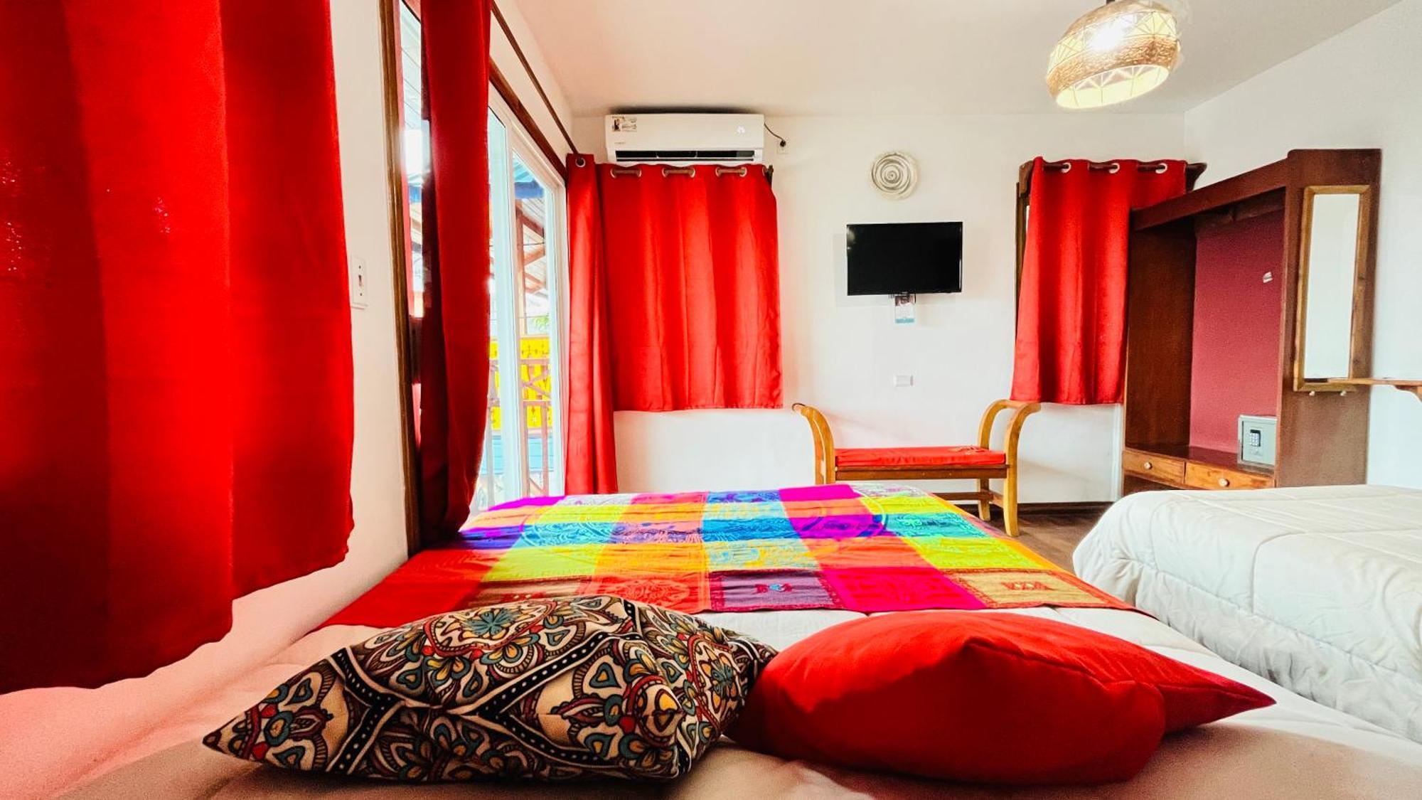 La Casa Corazon Hotel Bocas Town Bagian luar foto